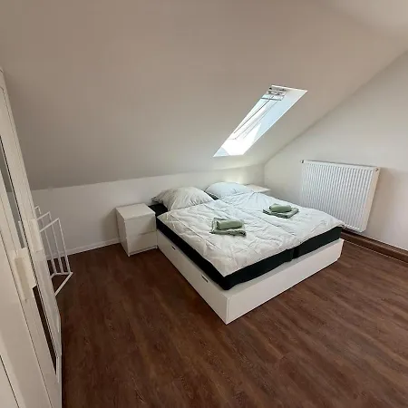 Premium Für Monteure In 300m2 6xschlafzimmer